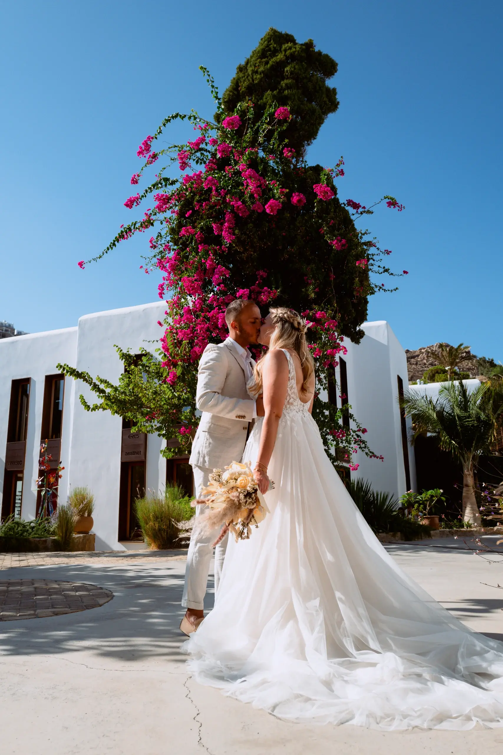 Documentary wedding photography by Cori Kasus