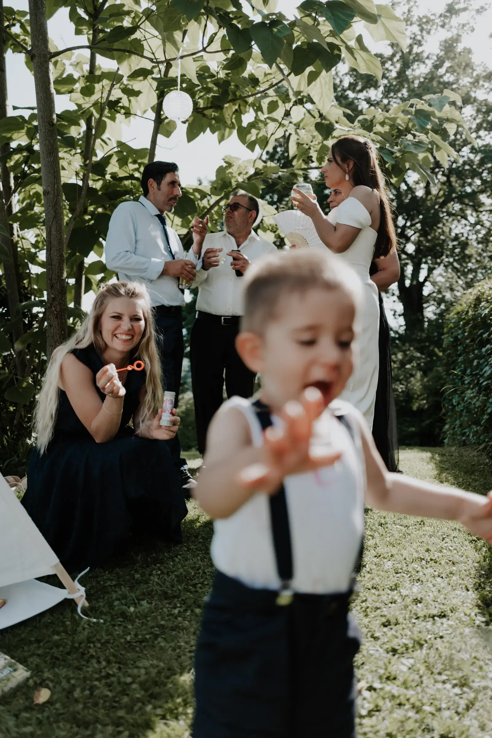 Fine-art wedding photography in black and white by Cori Kasus
