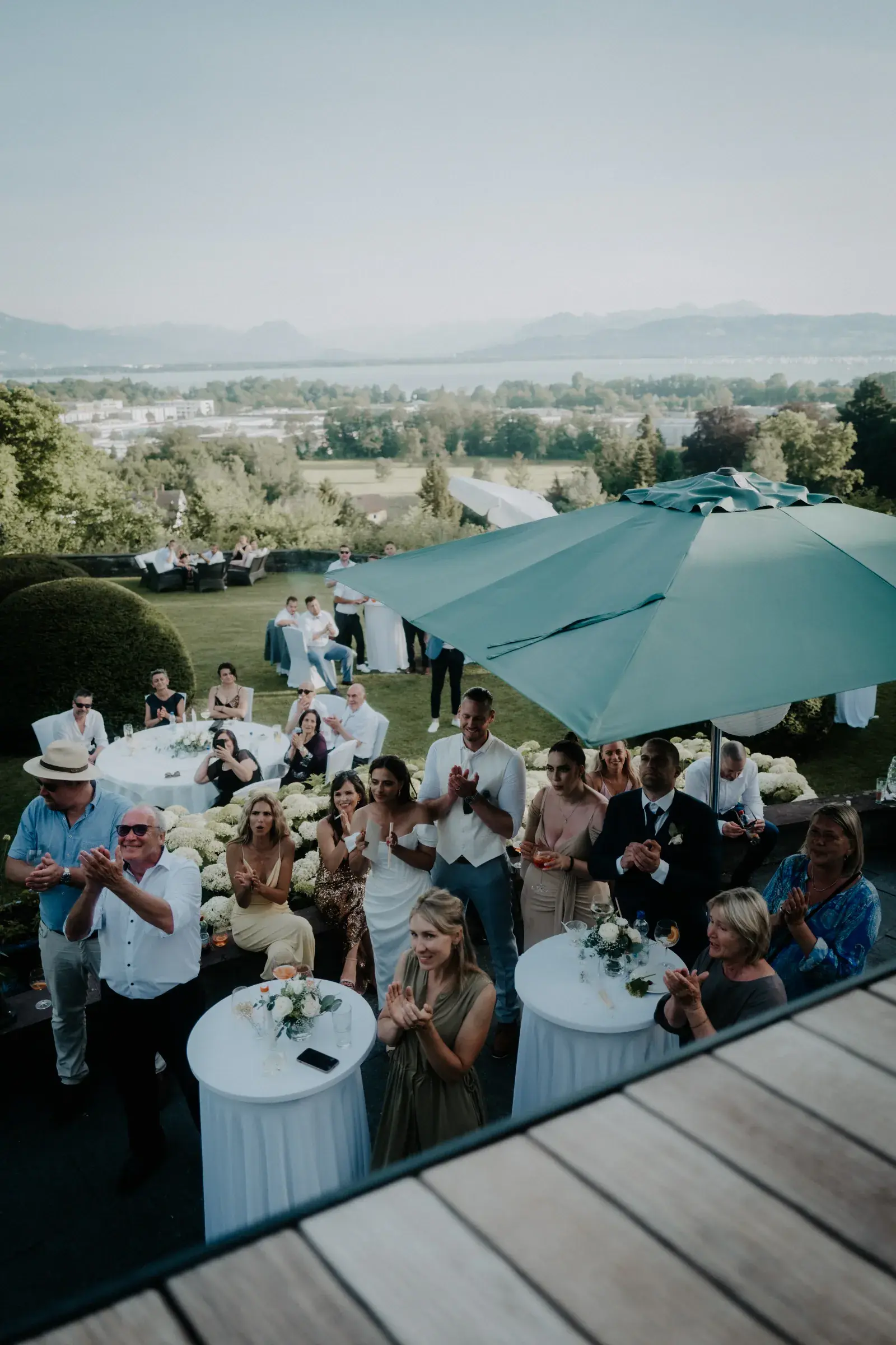 Authentischer Hochzeitsmoment, eingefangen von Cori Kasus