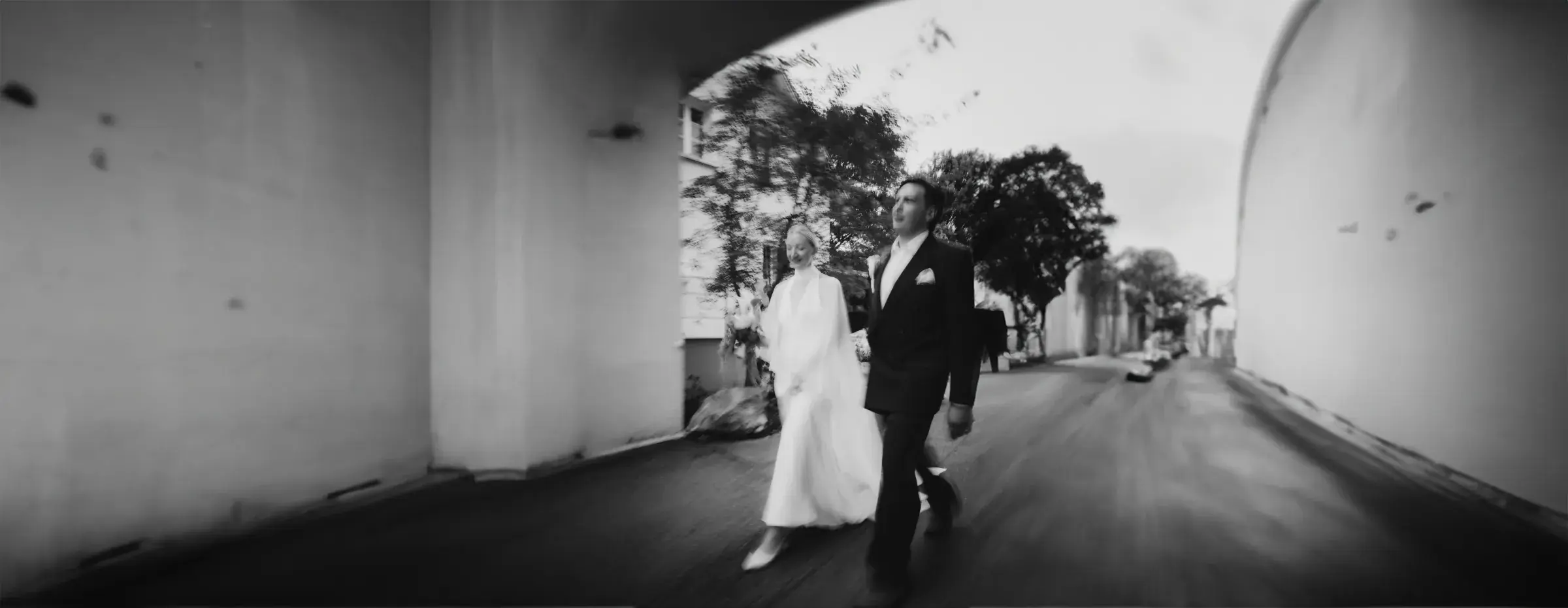 Fine-Art-Hochzeitsfotografie in Schwarz-Weiß von Cori Kasus